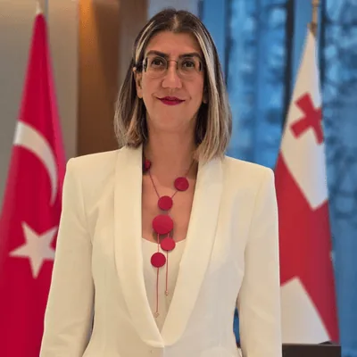 Portrait of Ozlem Ozgut Yorekli